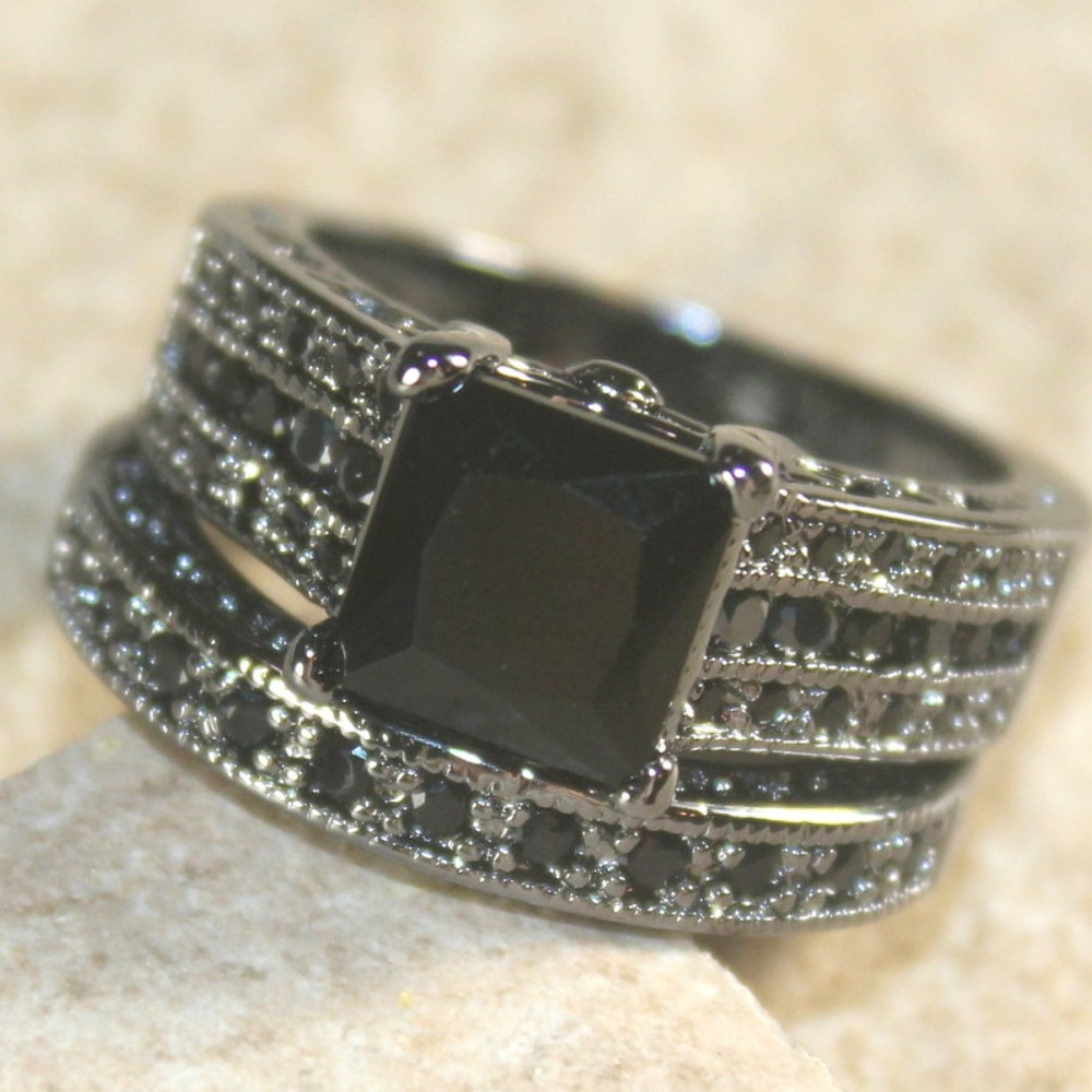 Black Onyx 2PC Black Silver Ring Set - Picture 2 of 3